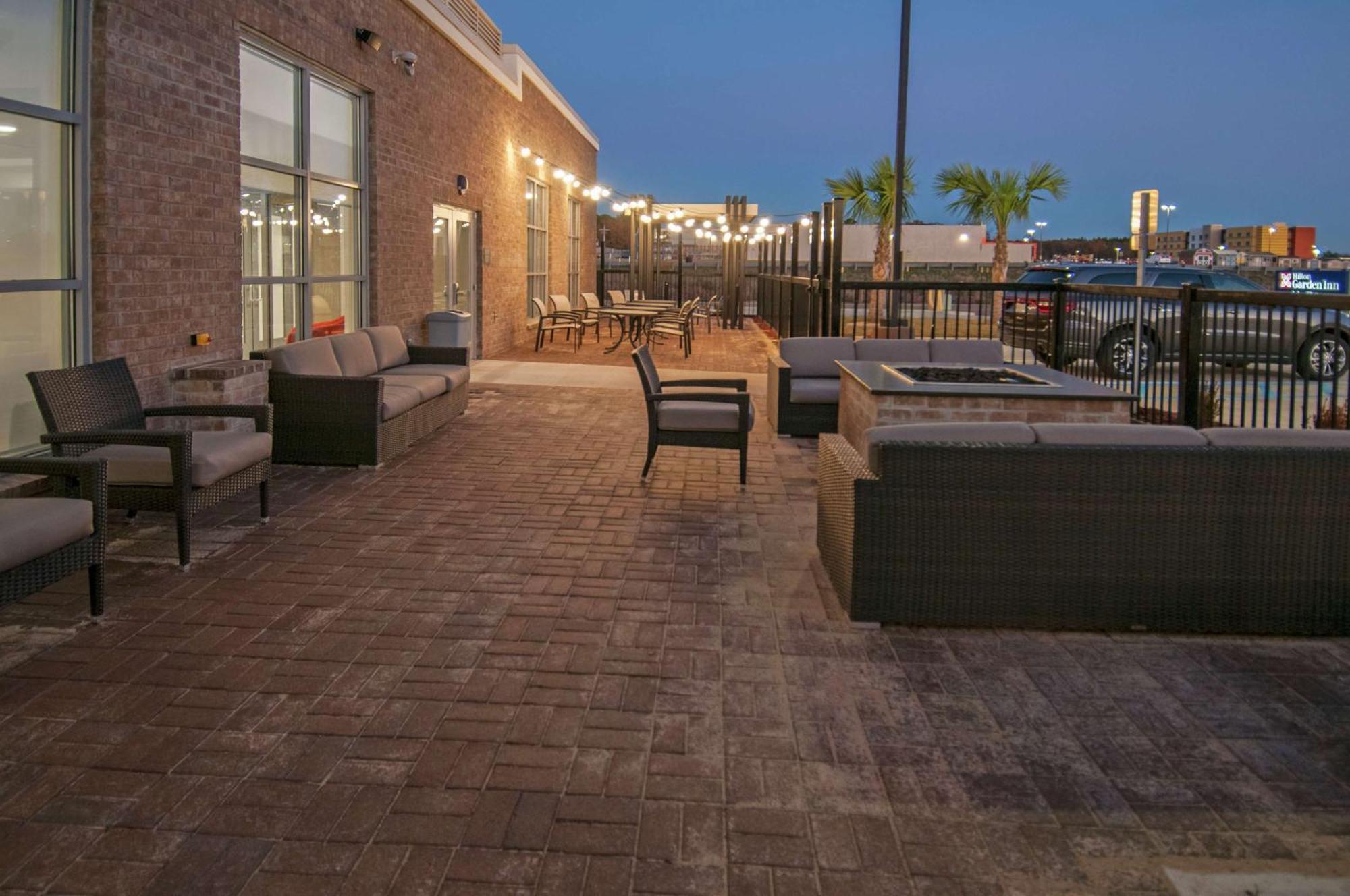 Hilton Garden Inn Jackson/Clinton Exterior foto