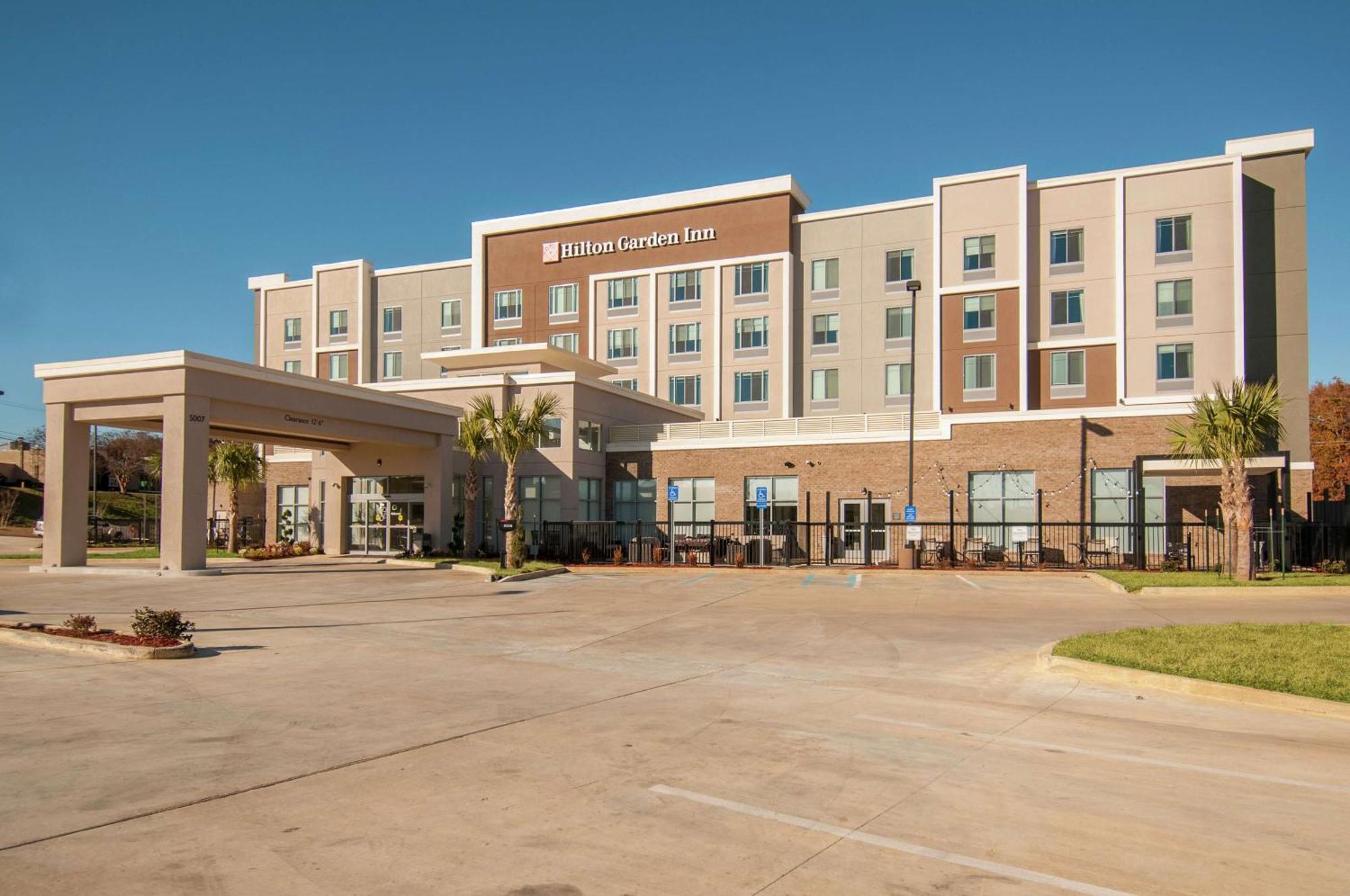 Hilton Garden Inn Jackson/Clinton Exterior foto
