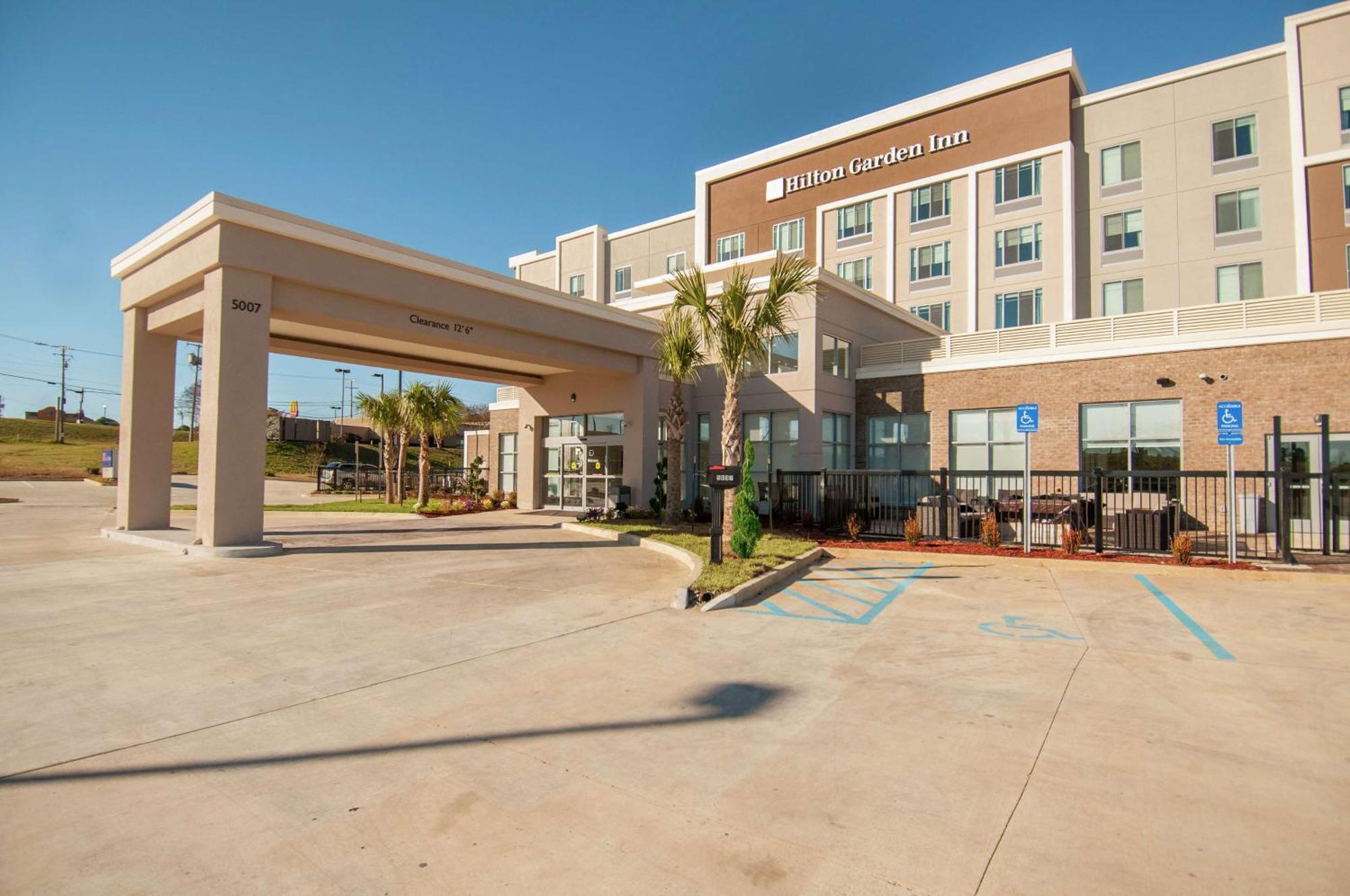Hilton Garden Inn Jackson/Clinton Exterior foto